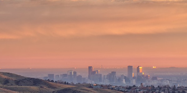 When police pull back: Neighborhood-level effects of de-policing on violent and property crime (Re-Blog)